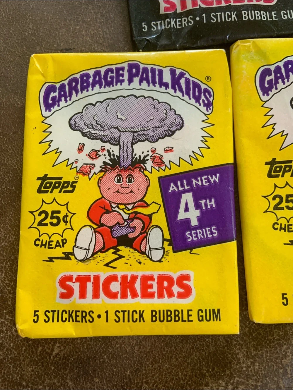 Topps Garbage Pail Kids Sticker Packs - Picture 7 of 8